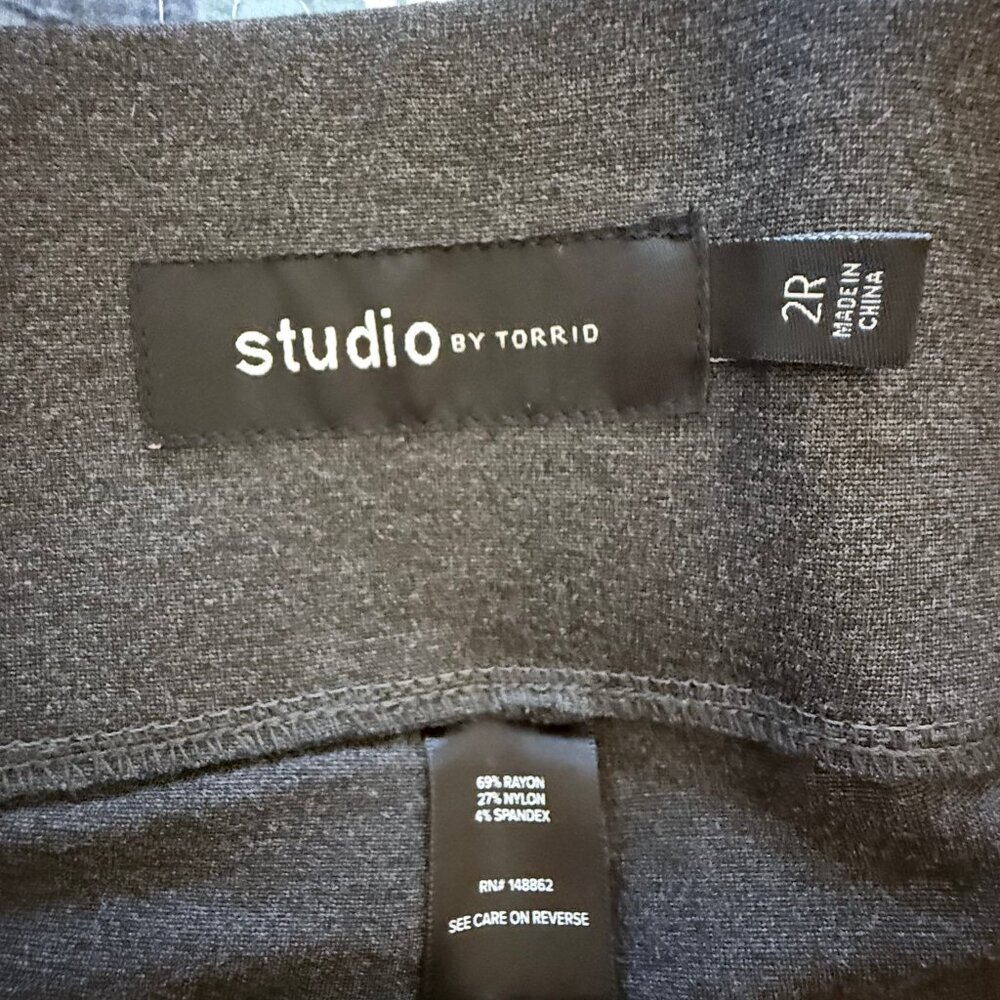 Studio By Torrid Pull-On Pocket Pixie Pants | Siz… - image 4